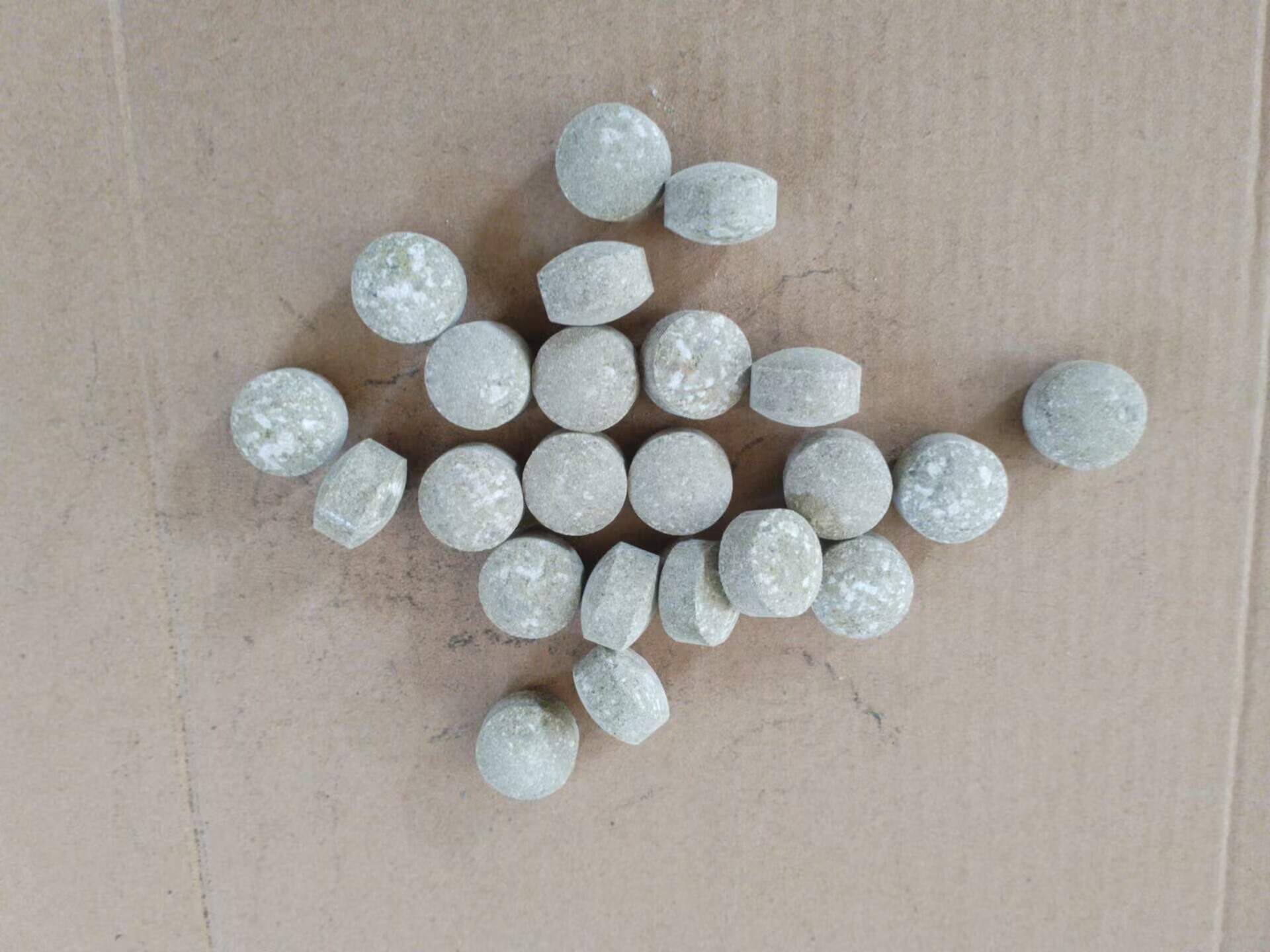 Aluminium phosphide 56%TB (18).jpg